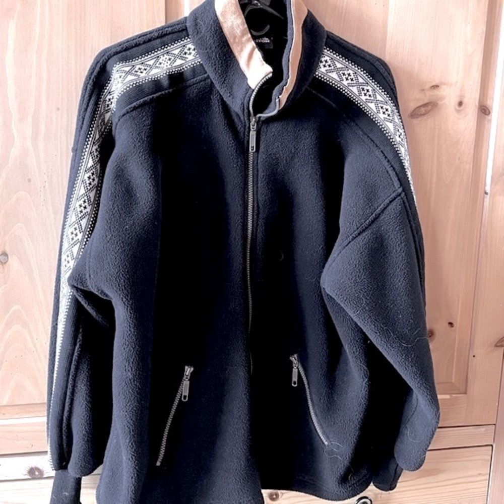 BLACK CANYON all wool sweater. Size S/P UNISEX see below.